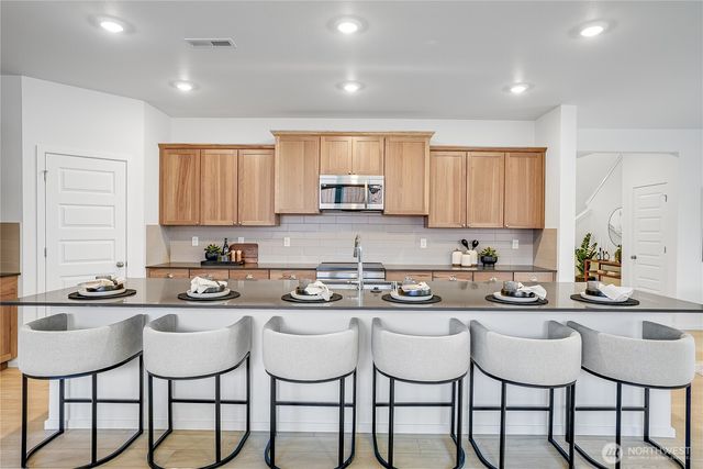 14404 204th Avenue Ct E, Bonney Lake, WA 98391