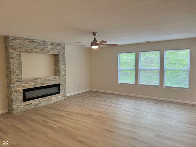 8402 Ligonier Drive, Indianapolis, IN 46113