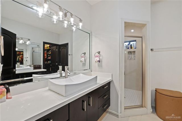 5305 N 46th Street, Mcallen, TX 78504