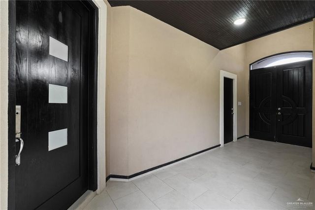 5305 N 46th Street, Mcallen, TX 78504