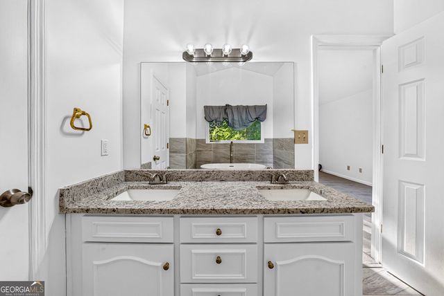 106 McKinley Circle, Lagrange, GA 30240