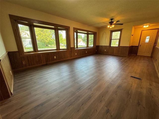 819 Platt Street, Eau Claire, WI 54703