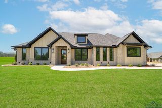 380 Brooks, Gladewater, TX 75662