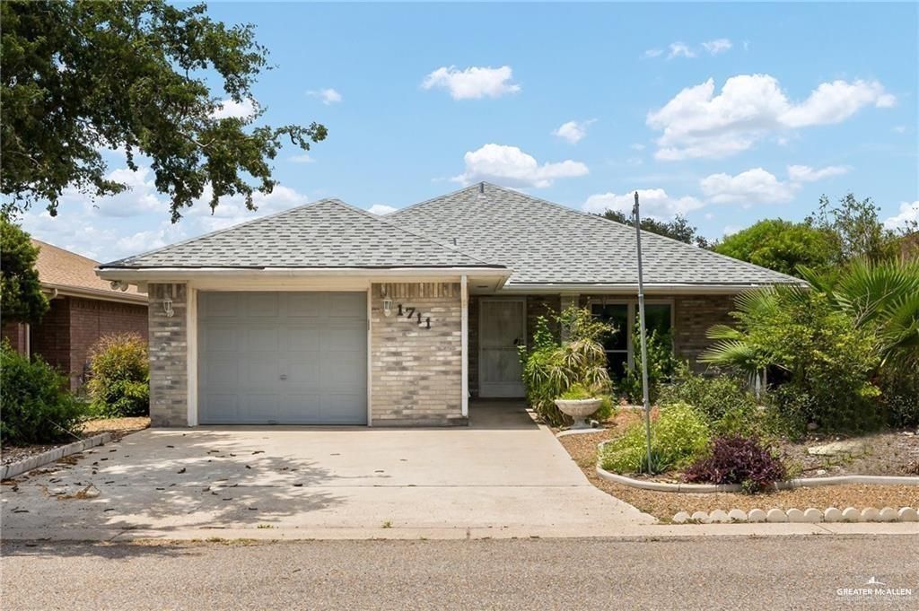 1711 Sun Street, Mission, TX 78572