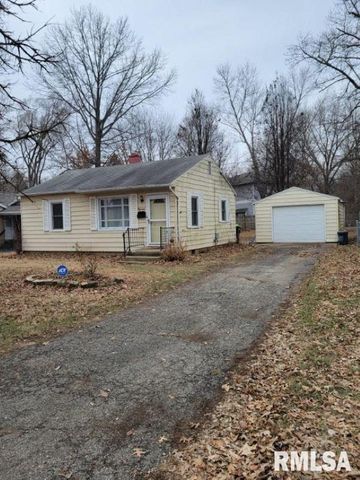 1413 N WILSON Avenue, Chillicothe, IL 61523