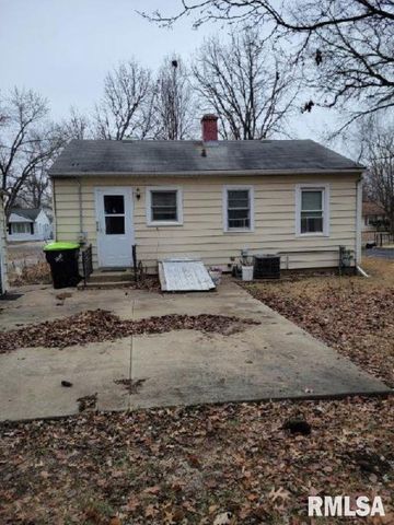 1413 N WILSON Avenue, Chillicothe, IL 61523
