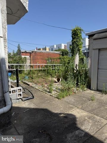 6217 CHRISTIAN ST, Philadelphia, PA 19143