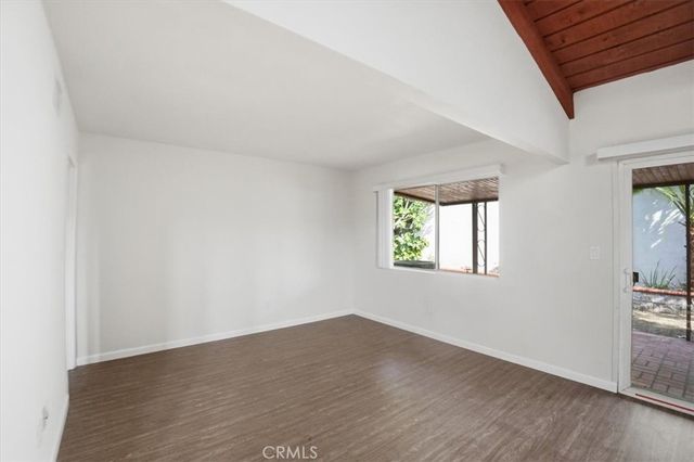 2011 W Katella, Anaheim, CA 92804