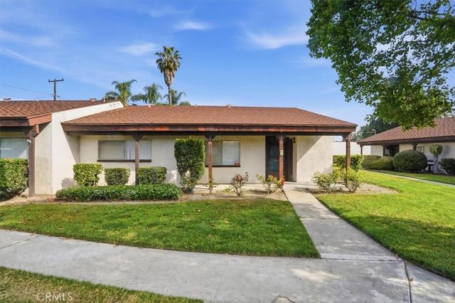 2011 W Katella, Anaheim, CA 92804