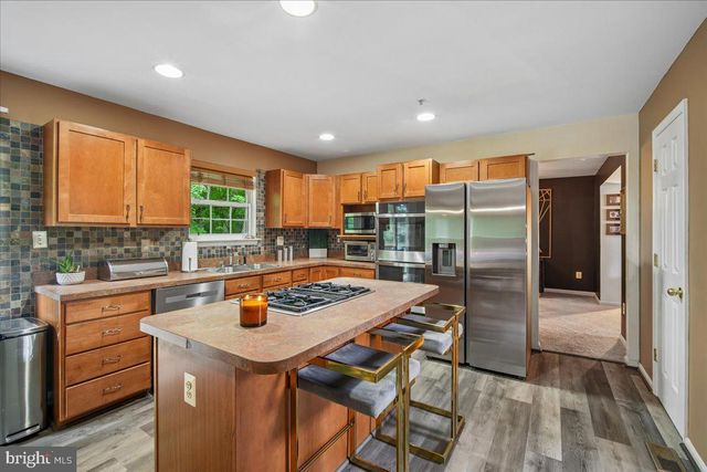 1112 RYON WAY, District Heights, MD 20747