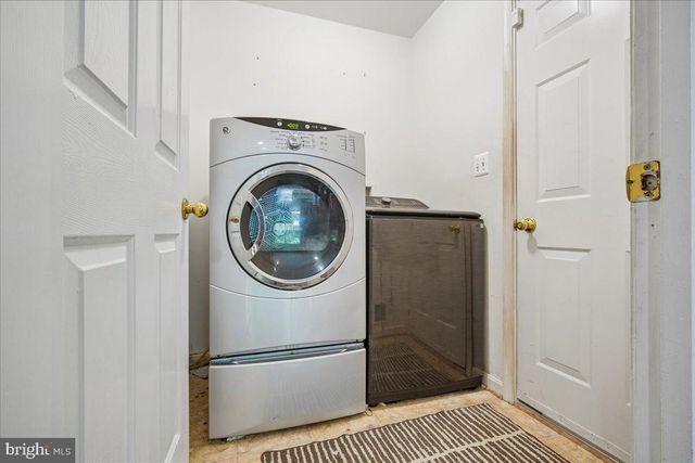 1112 RYON WAY, District Heights, MD 20747