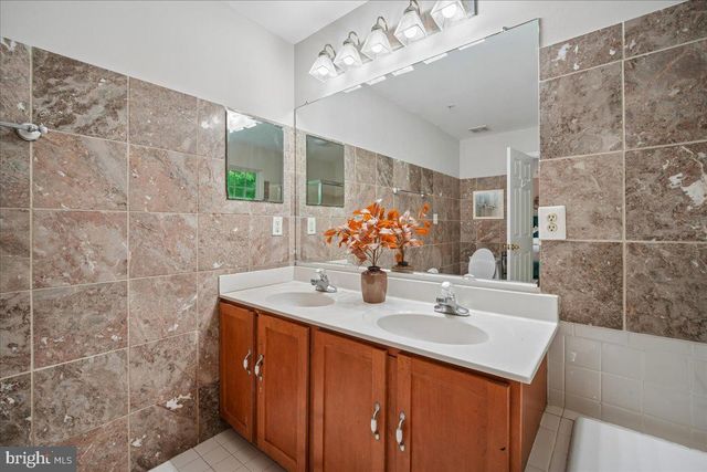 1112 RYON WAY, District Heights, MD 20747