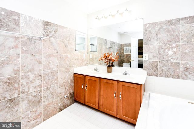 1112 RYON WAY, District Heights, MD 20747
