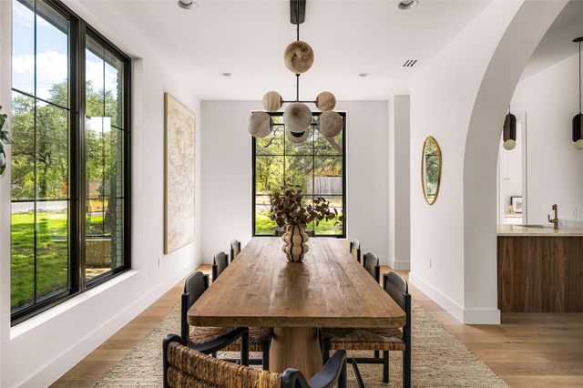4500 Bunny RUN, Austin, TX 78746
