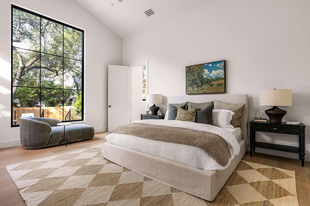 4500 Bunny RUN, Austin, TX 78746