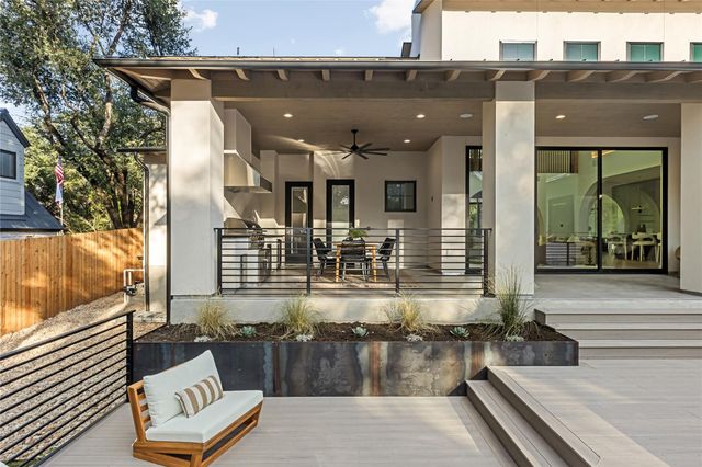 4500 Bunny RUN, Austin, TX 78746