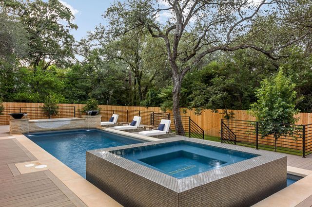 4500 Bunny RUN, Austin, TX 78746