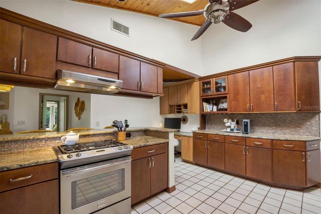 503 CLUBHOUSE DRIVE, Lake Wales, FL 33898