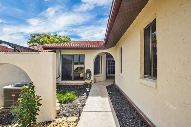 503 CLUBHOUSE DRIVE, Lake Wales, FL 33898