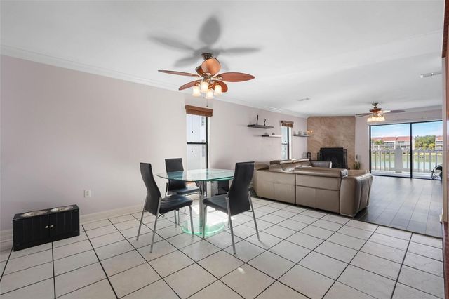 12140 CAPRI CIRCLE S, Treasure Island, FL 33706
