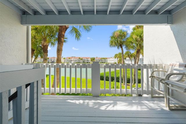 12140 CAPRI CIRCLE S, Treasure Island, FL 33706