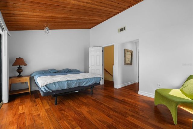 12140 CAPRI CIRCLE S, Treasure Island, FL 33706