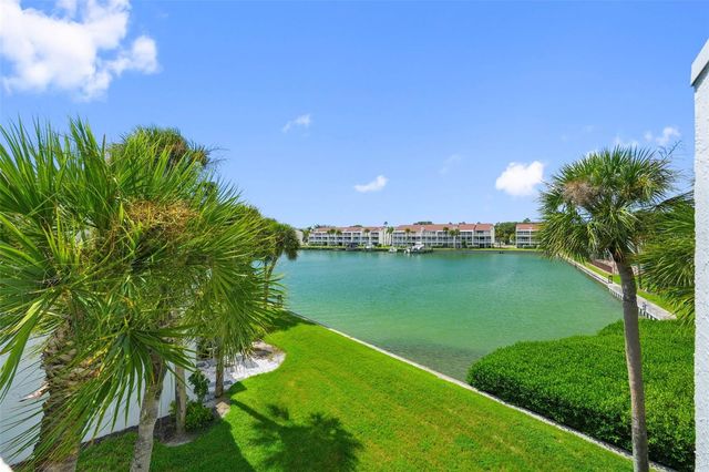 12140 CAPRI CIRCLE S, Treasure Island, FL 33706