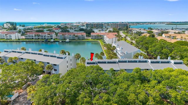 12140 CAPRI CIRCLE S, Treasure Island, FL 33706
