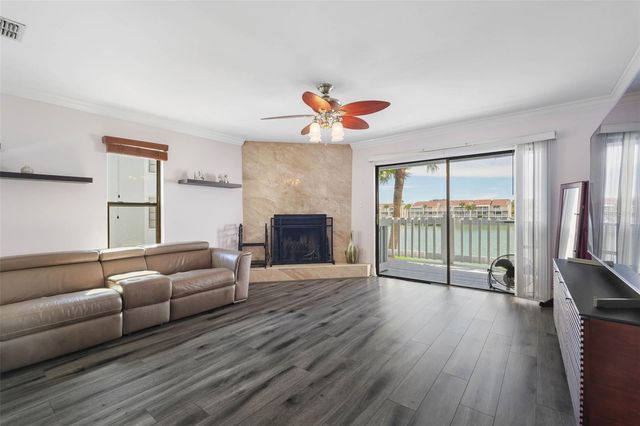 12140 CAPRI CIRCLE S, Treasure Island, FL 33706