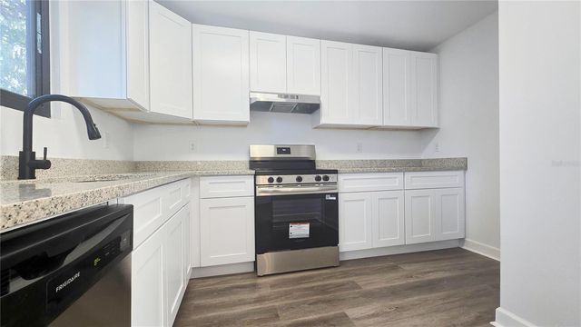 2300 SW 43RD STREET L1, Gainesville, FL 32607