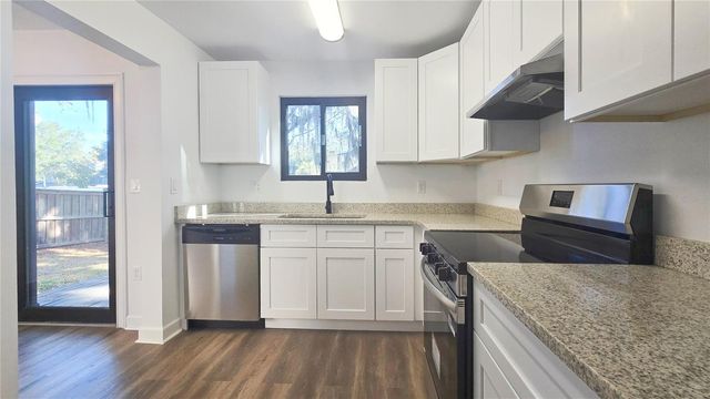 2300 SW 43RD STREET L1, Gainesville, FL 32607