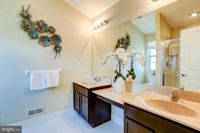 153 COUNTRY VIEW WAY, Telford, PA 18969