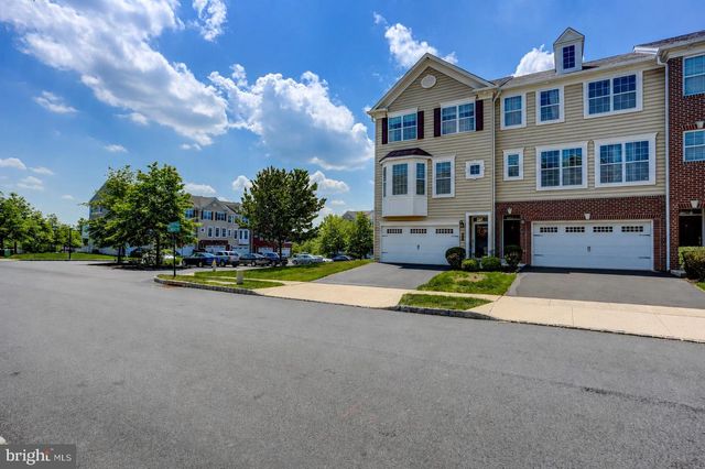 153 COUNTRY VIEW WAY, Telford, PA 18969