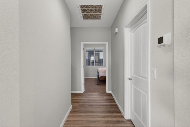 1720 Bedrock Ct, Plumas Lake, CA 95961