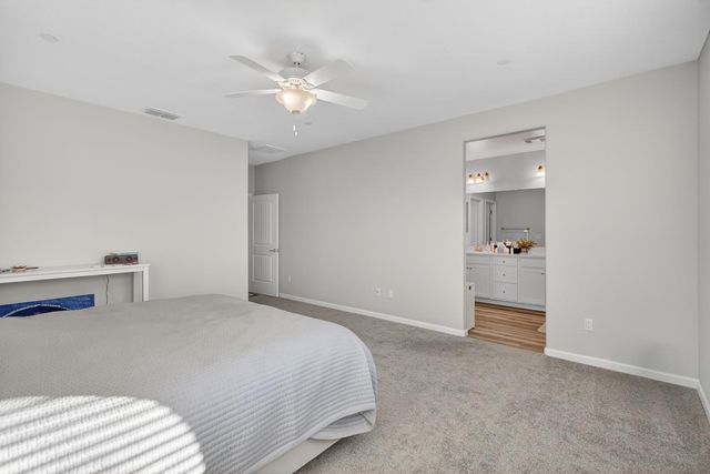 1720 Bedrock Ct, Plumas Lake, CA 95961