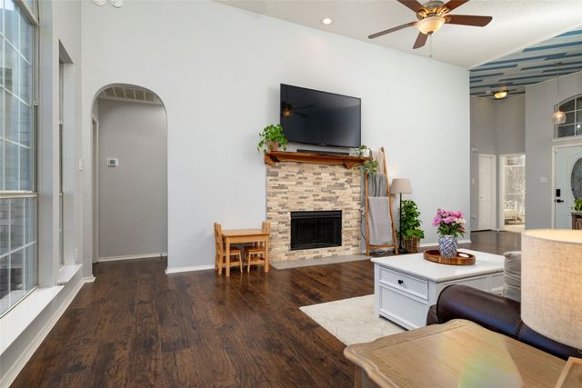 4809 Rincon Way, Fort Worth, TX 76137