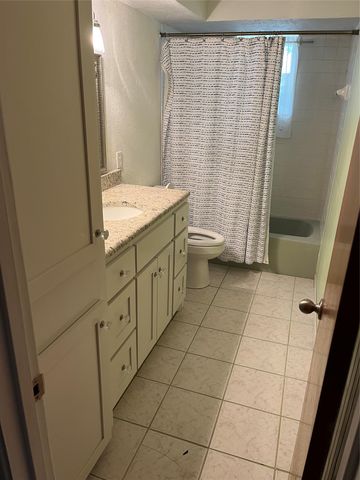110 Circle Drive, Point, TX 75472
