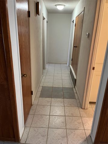 110 Circle Drive, Point, TX 75472