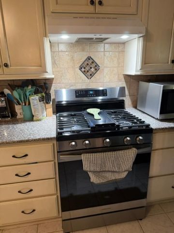 110 Circle Drive, Point, TX 75472