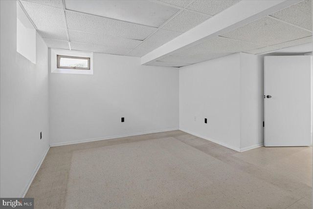 17 HUNTINGTON DR, Princeton Junction, NJ 08550