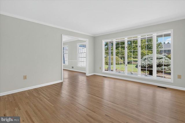 17 HUNTINGTON DR, Princeton Junction, NJ 08550