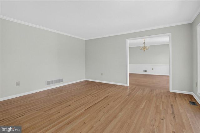 17 HUNTINGTON DR, Princeton Junction, NJ 08550
