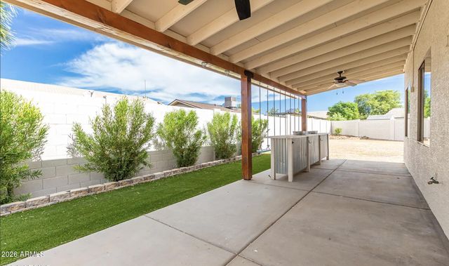 711 S PAUSTIAN Circle, Apache Junction, AZ 85120