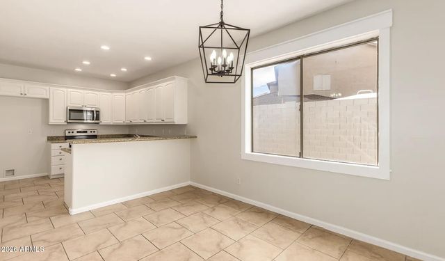 711 S PAUSTIAN Circle, Apache Junction, AZ 85120