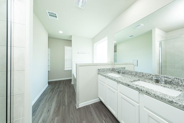 3022 Nickell Back Drive, Conroe, TX 77301