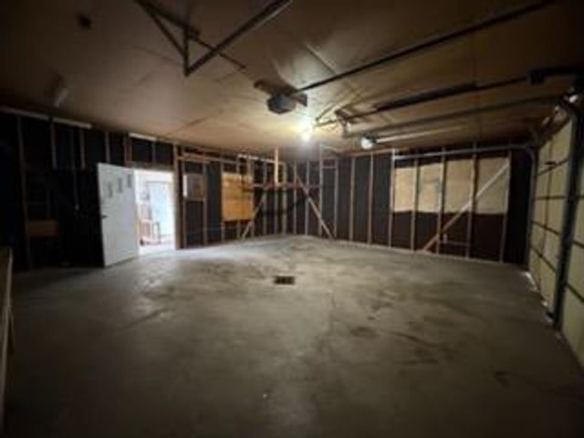 2729 4TH Avenue, Council Bluffs, IA 51501