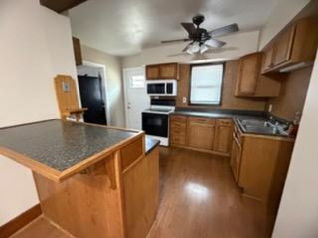 2729 4TH Avenue, Council Bluffs, IA 51501