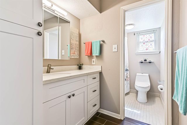 7312 Seawall Boulevard 112, Galveston, TX 77551
