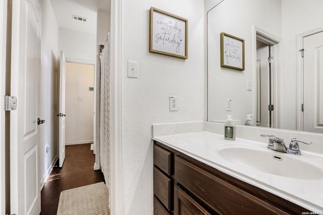 8330 Magdalena Run, Helotes, TX 78023