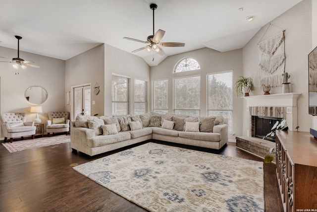 8330 Magdalena Run, Helotes, TX 78023